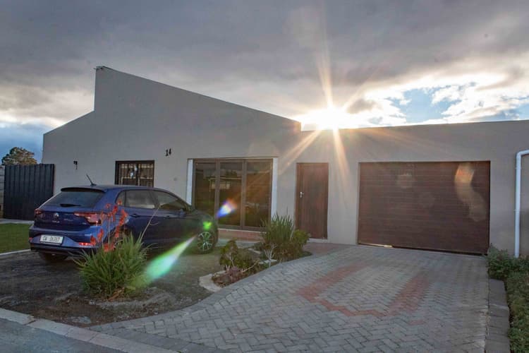Main property image