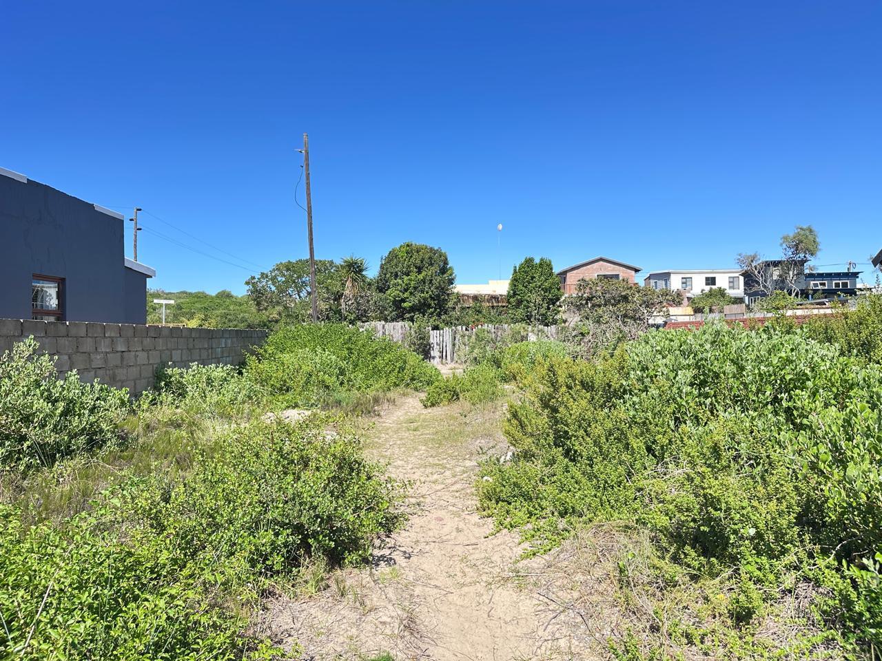 Image 2 of 6