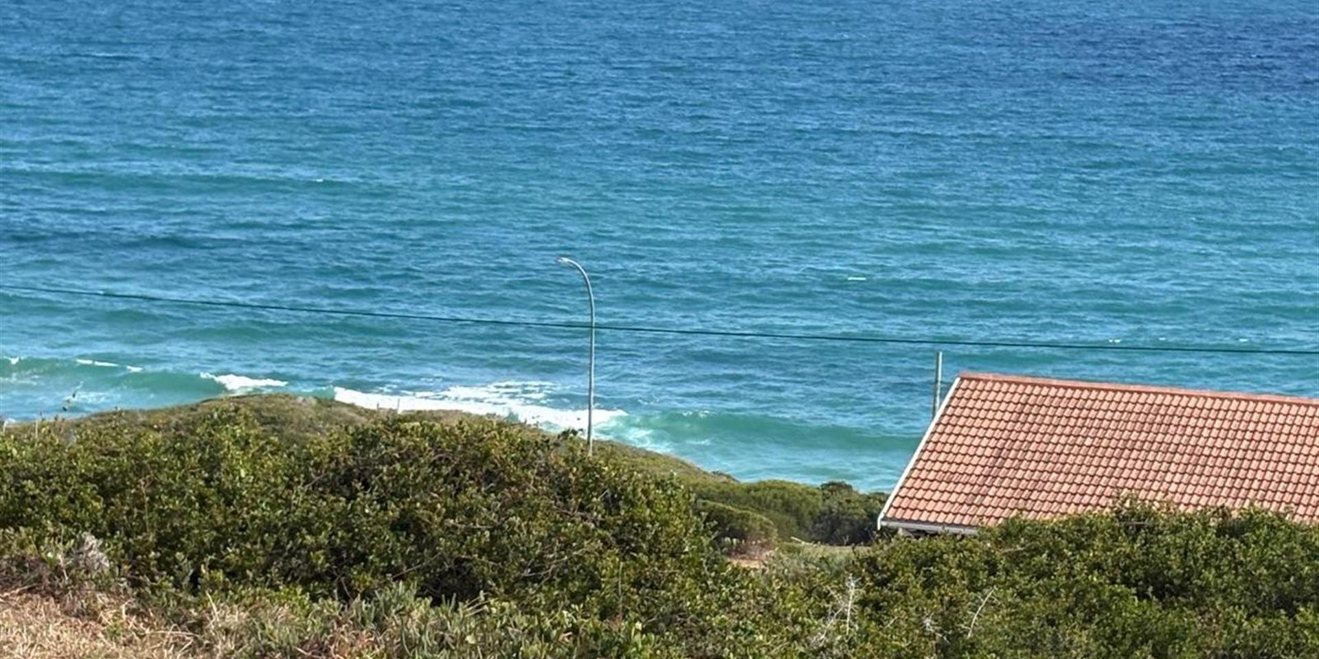 Image 4 of 6