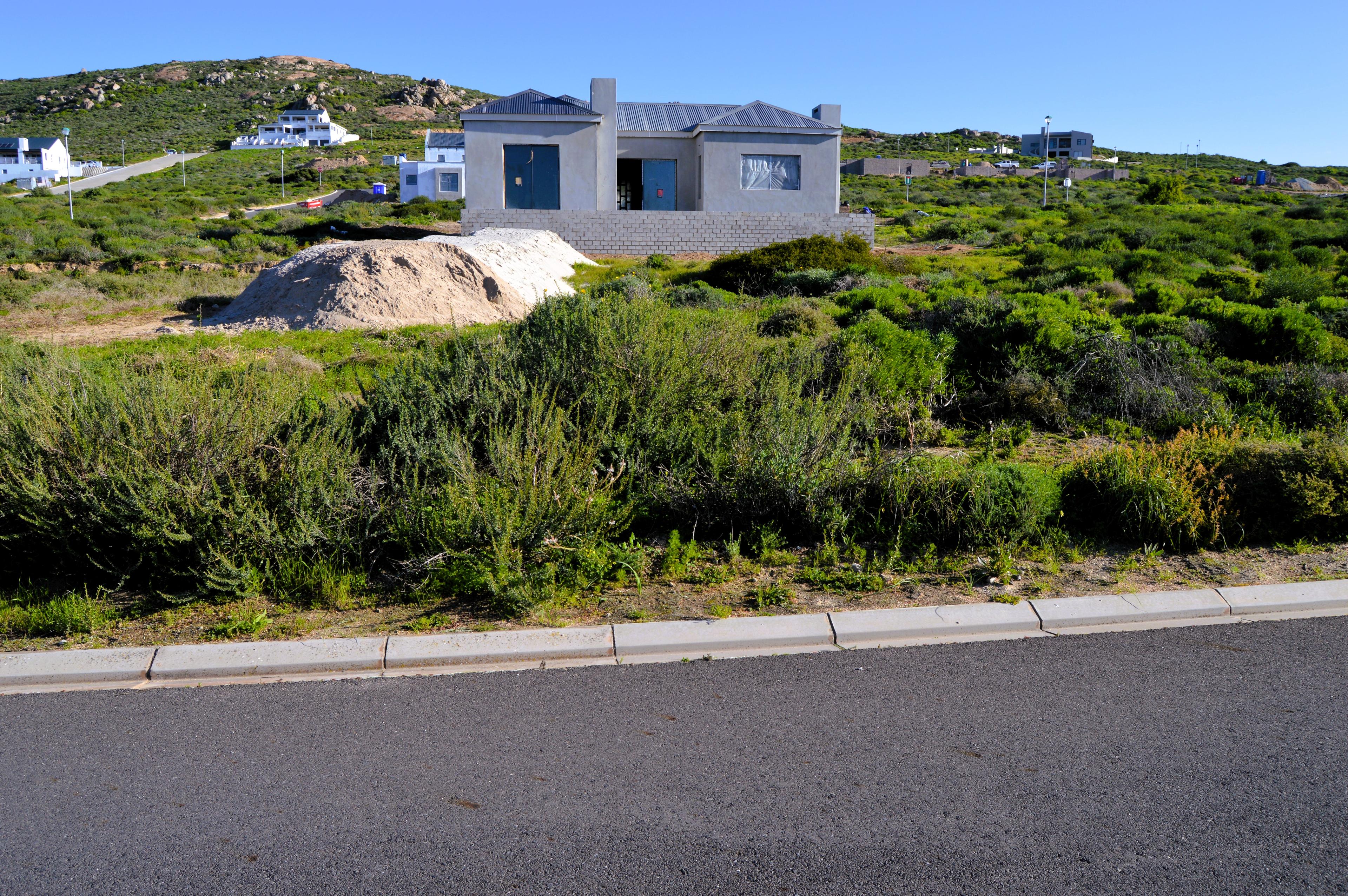 Image 4 of 6
