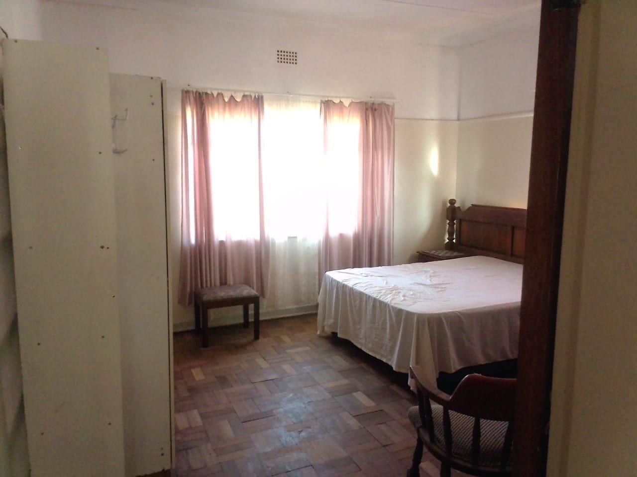 Image 5 of 6