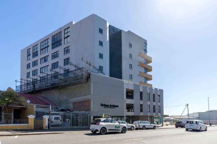 Main property image