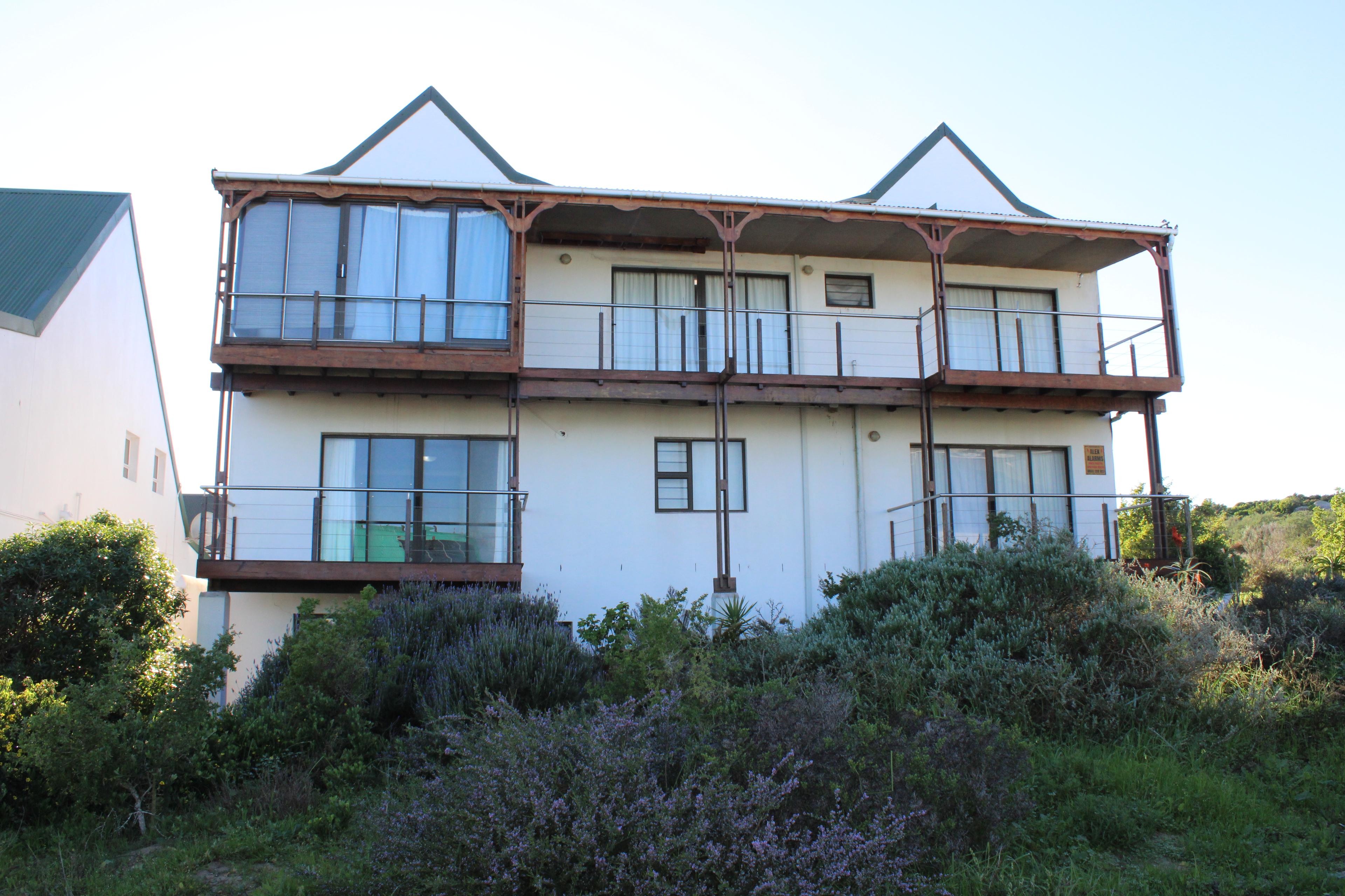 Image 5 of 6