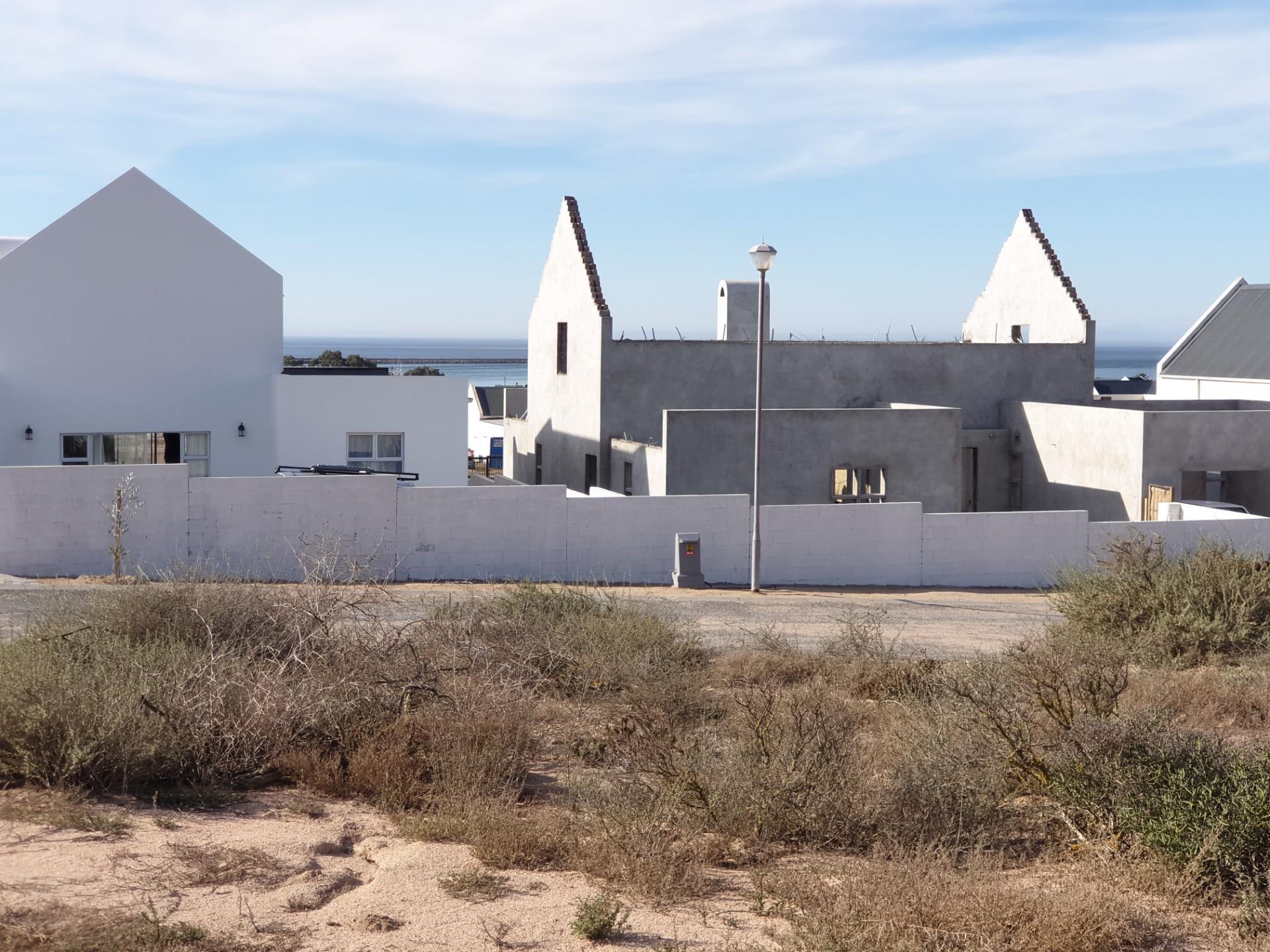 Image 4 of 6
