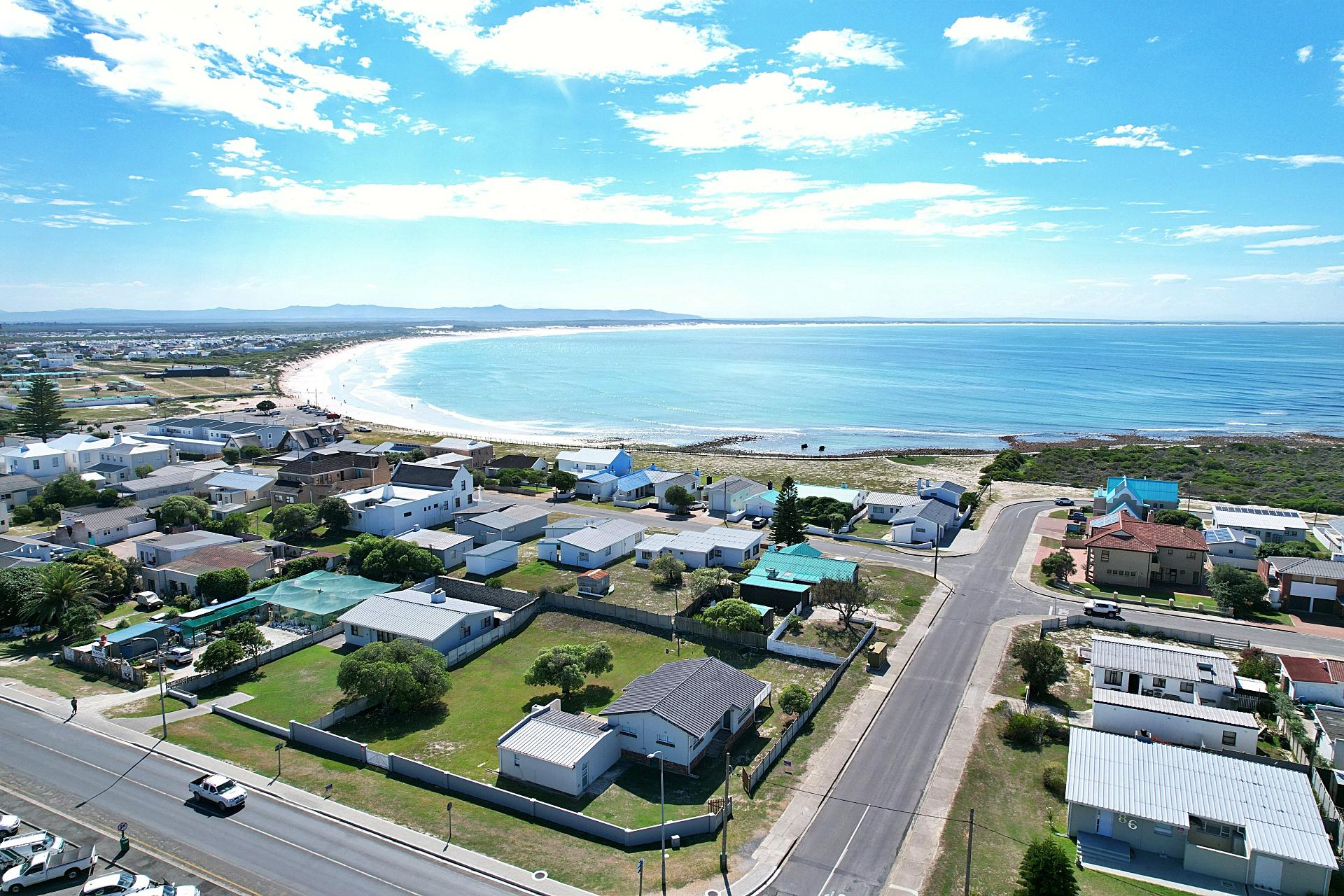 Image 4 of 6