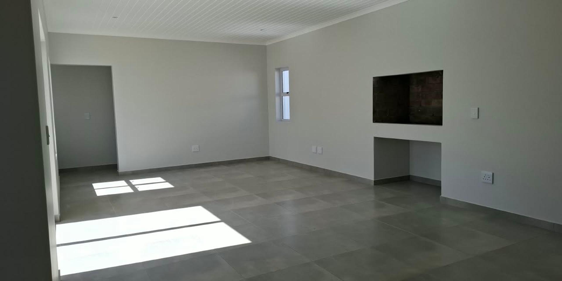 Image 5 of 6
