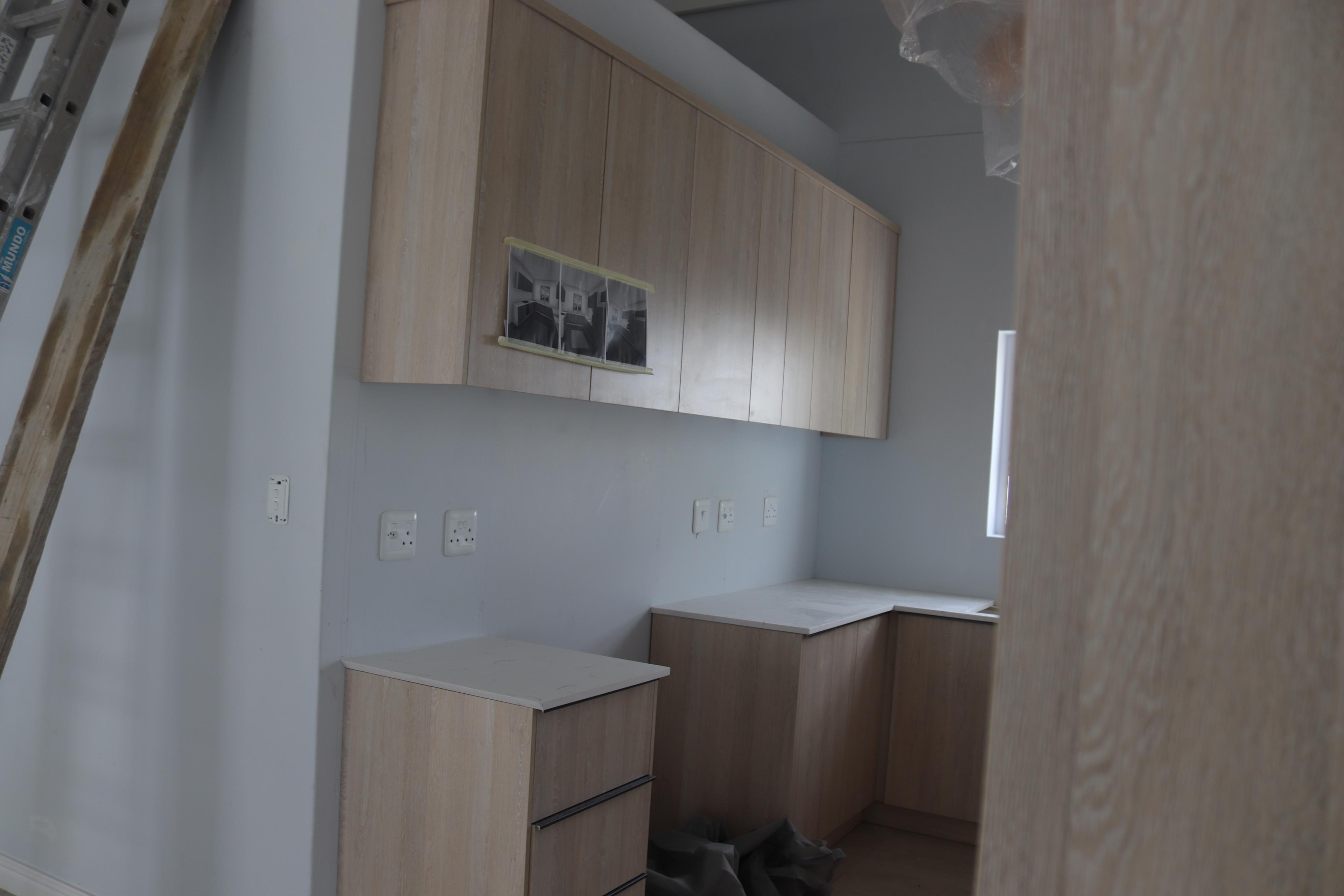 Image 5 of 6