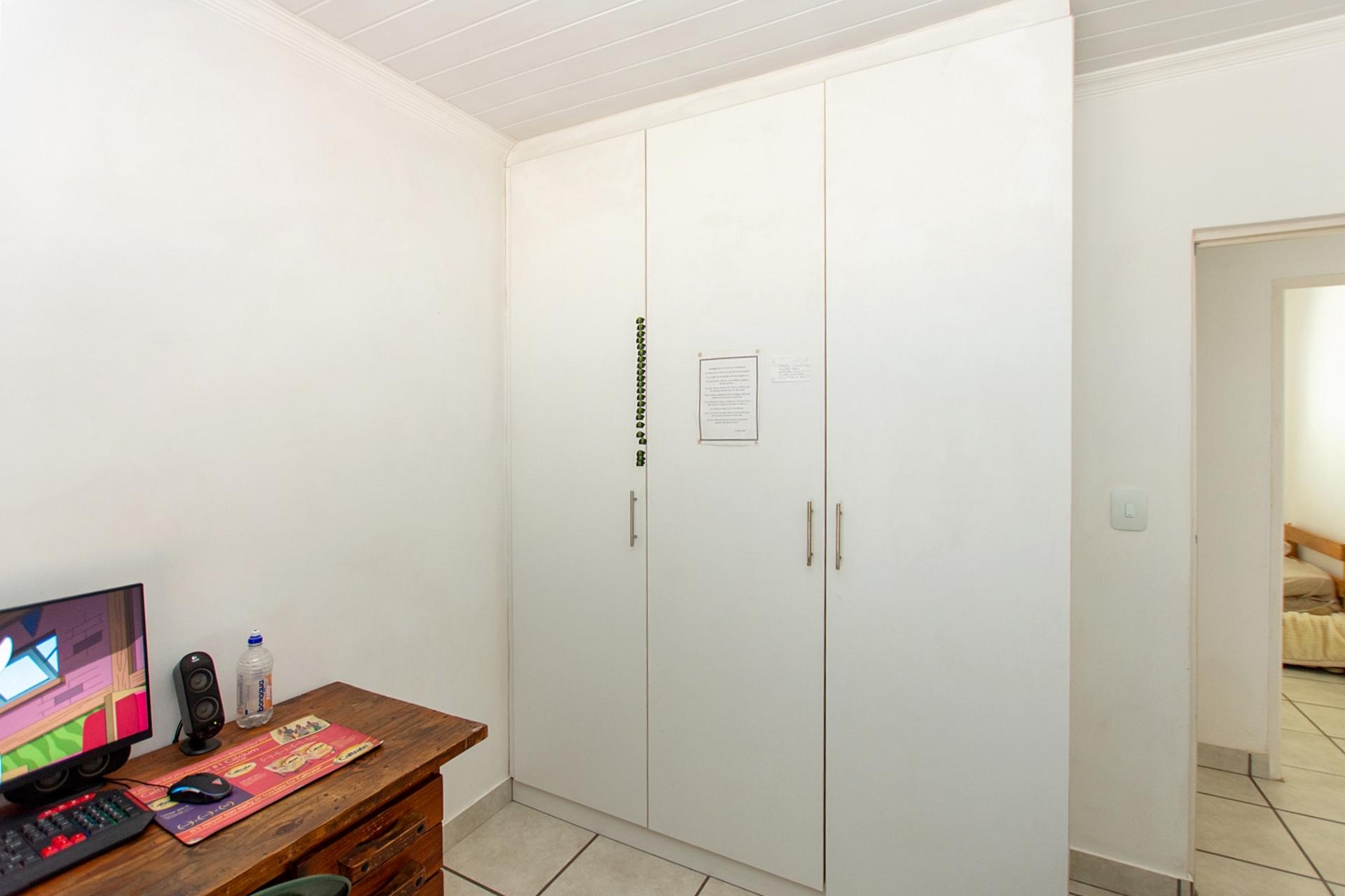 Image 10