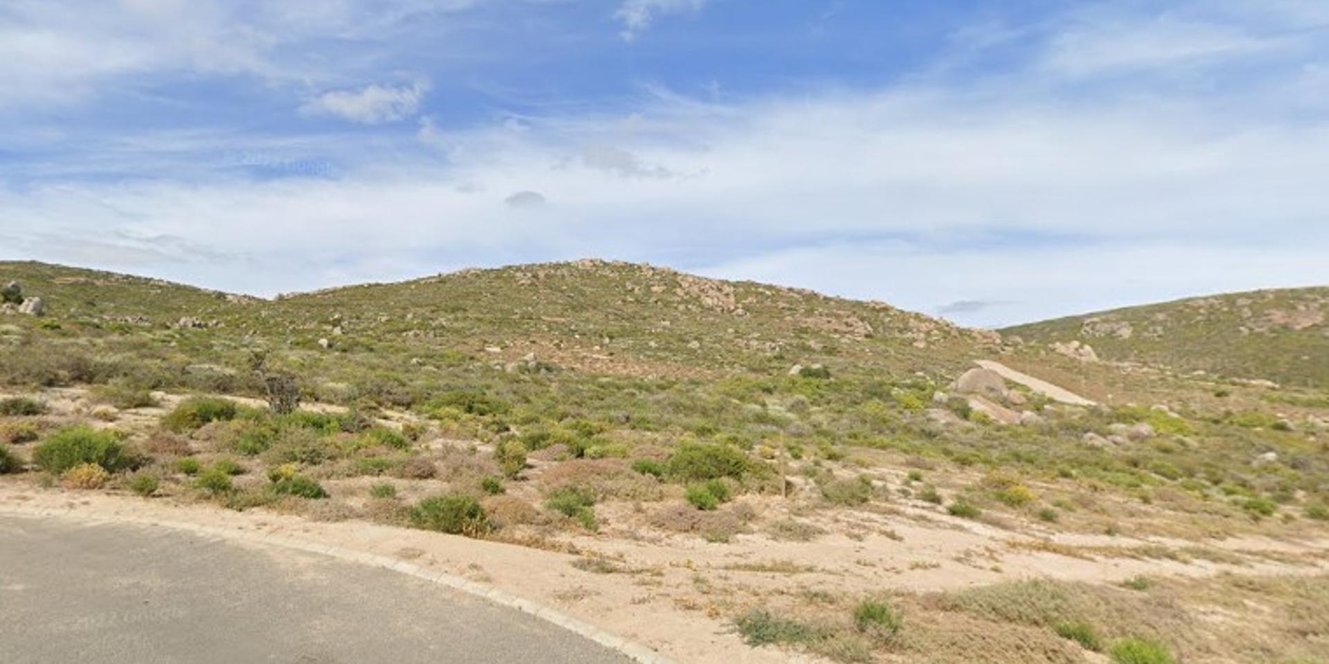 Image 4 of 6
