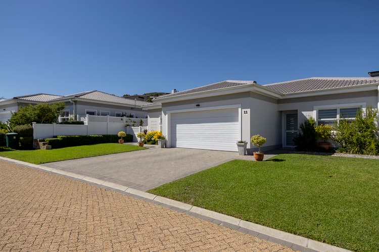 Main property image