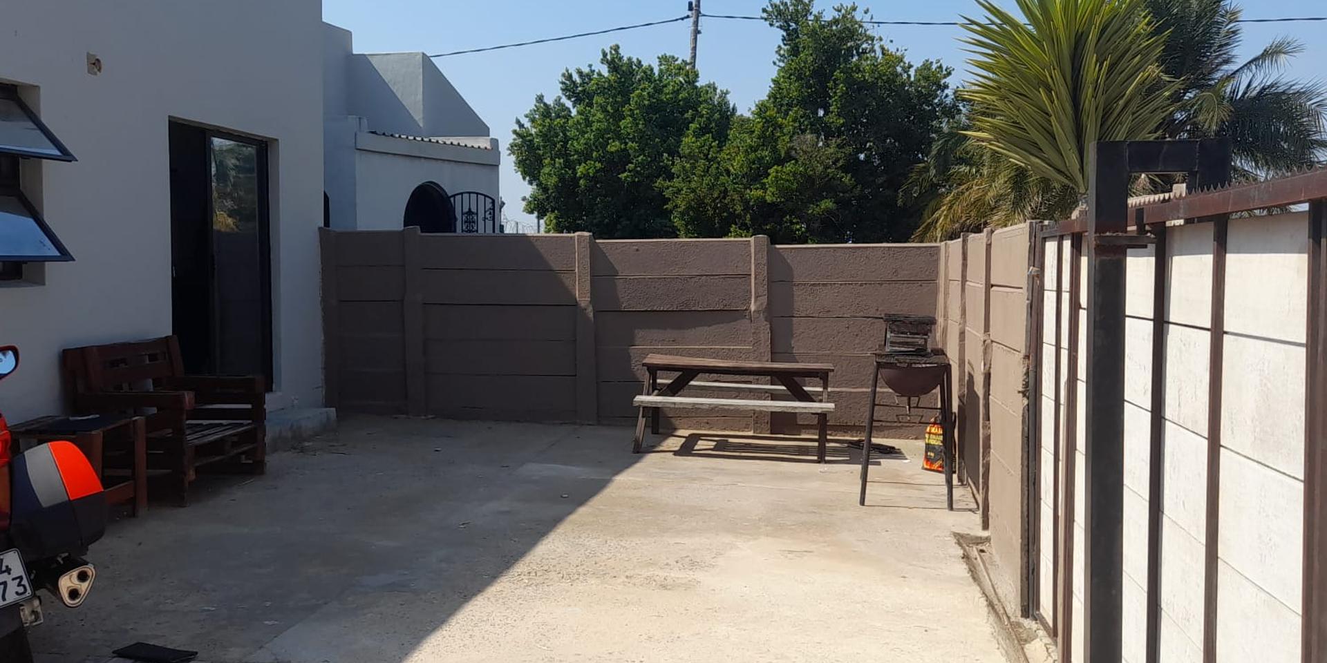 Image 5 of 6