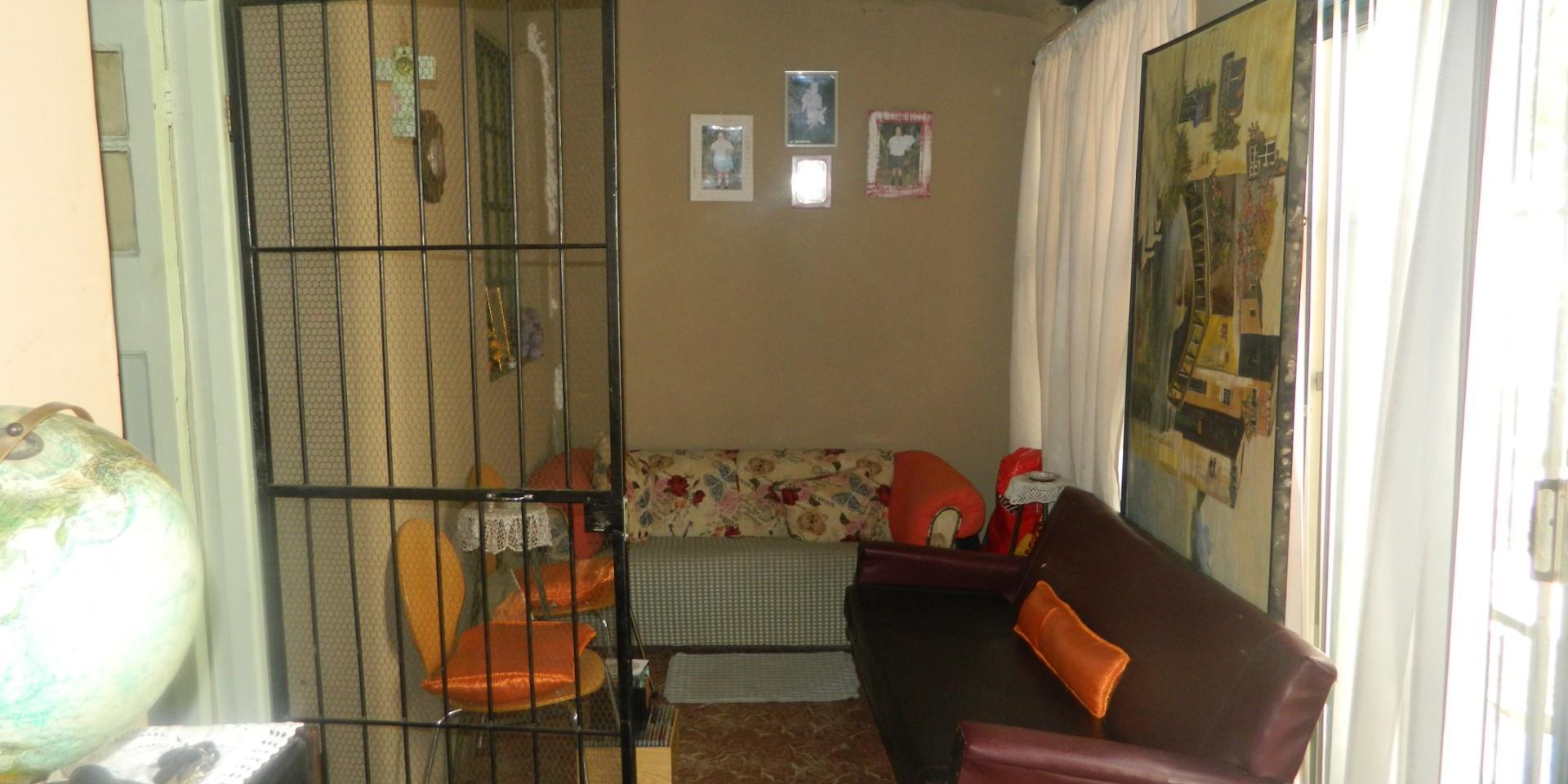 Image 5 of 6