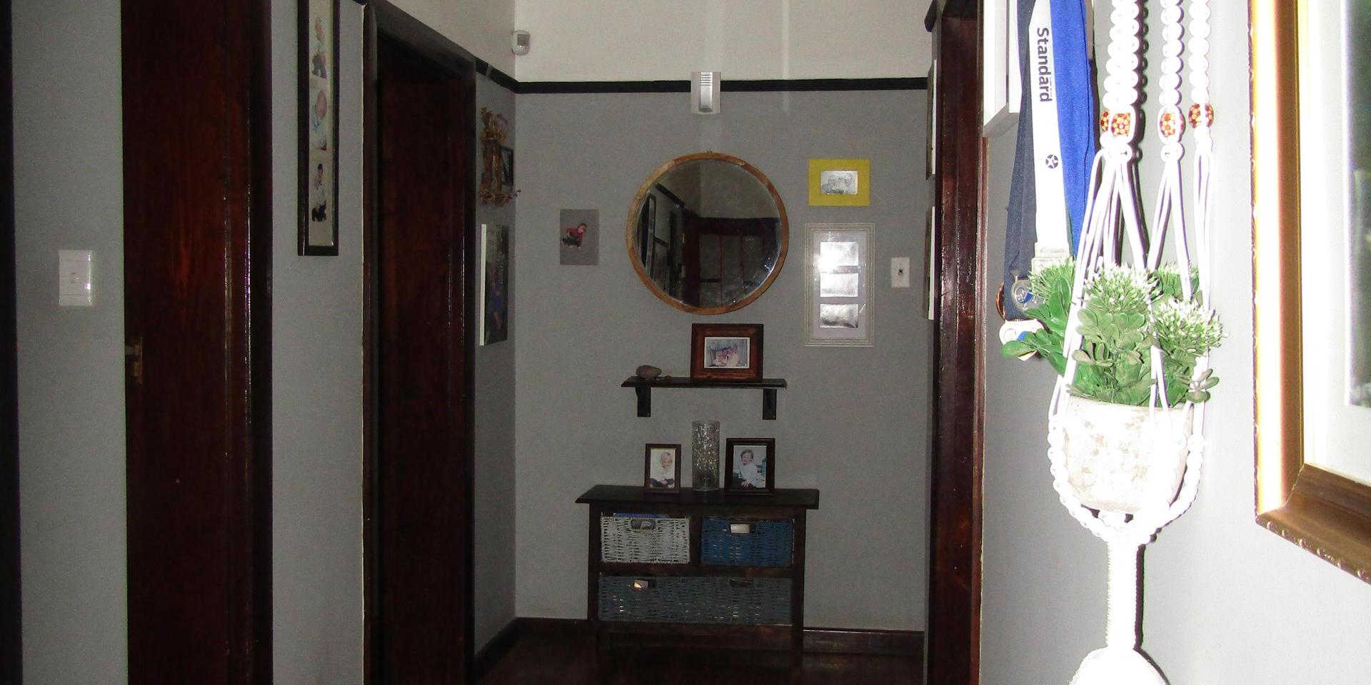 Image 5 of 6
