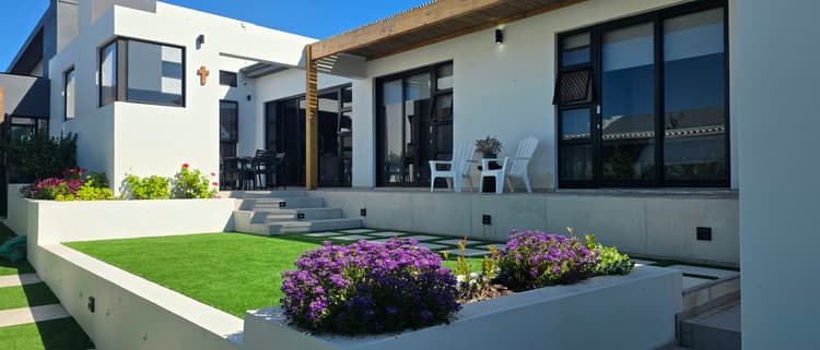 Main property image