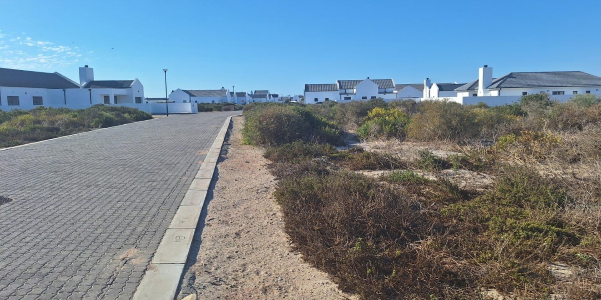Image 2 of 6