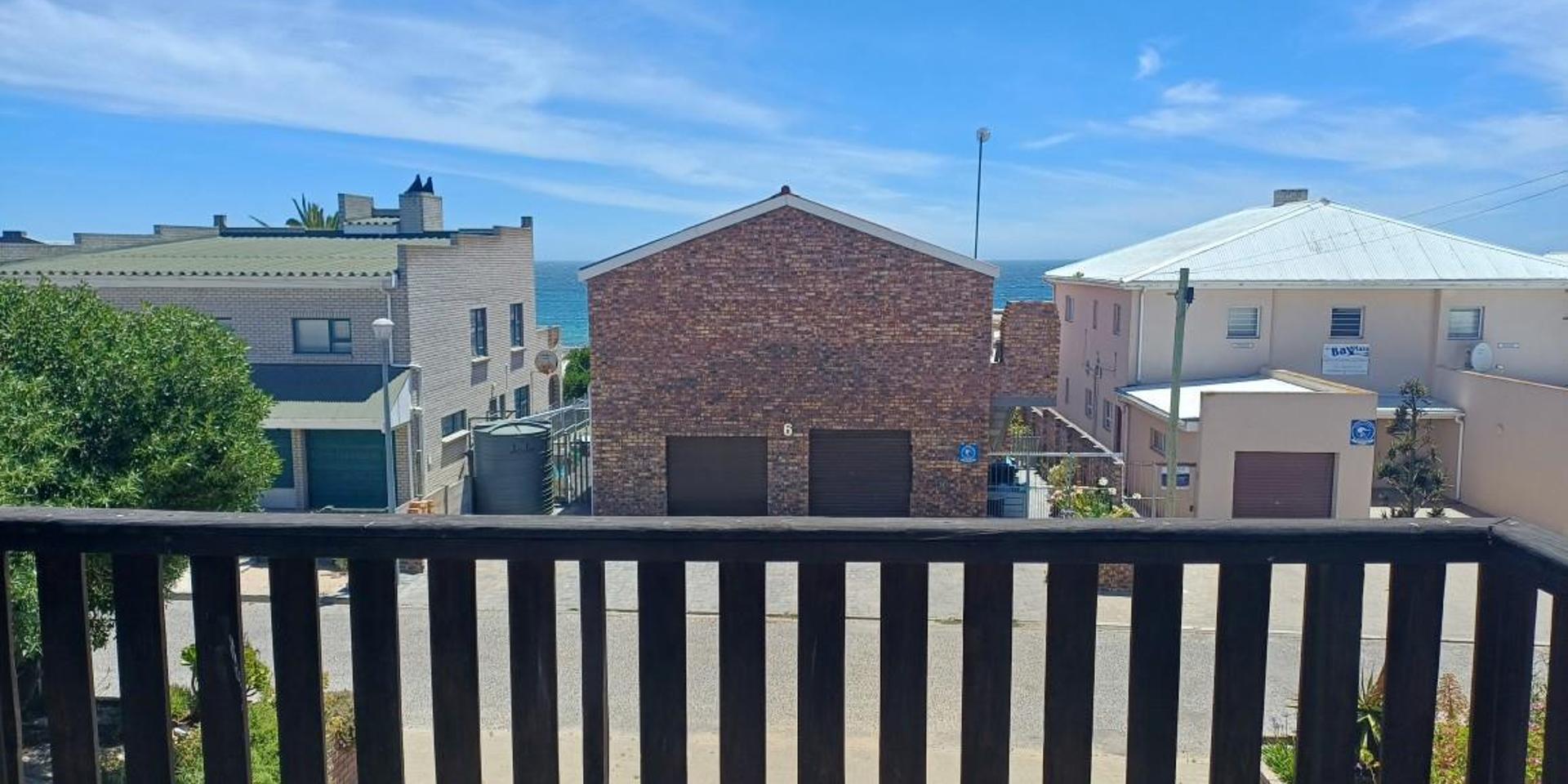 Image 2 of 6