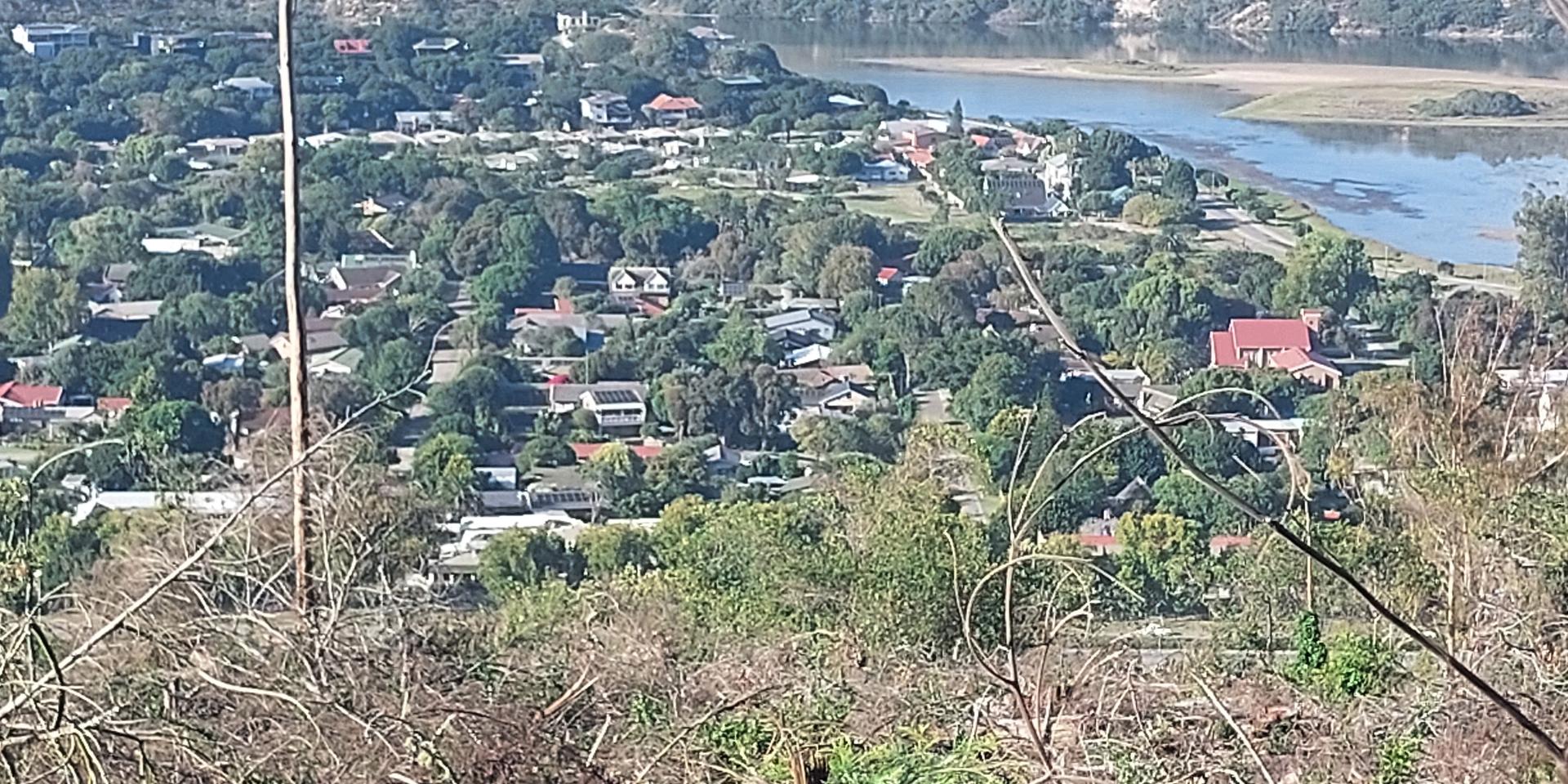 Image 3 of 6