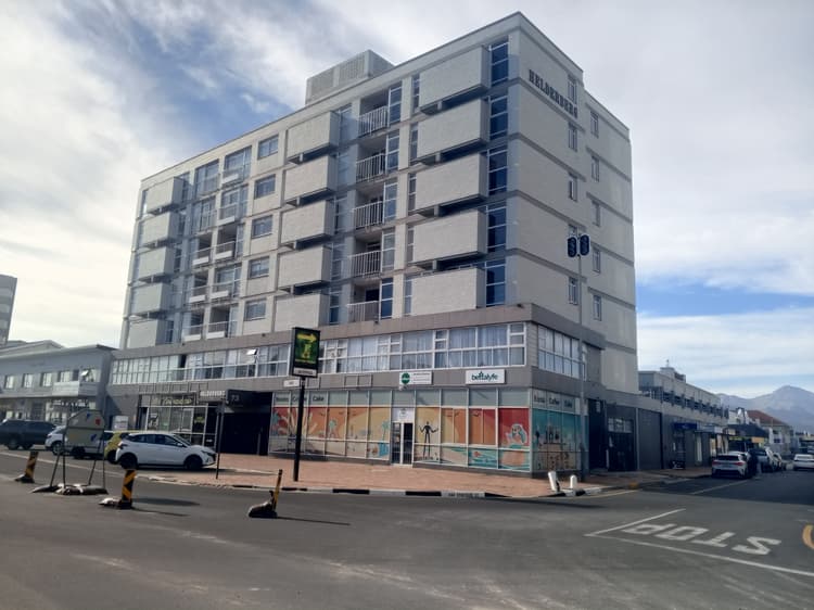 Main property image