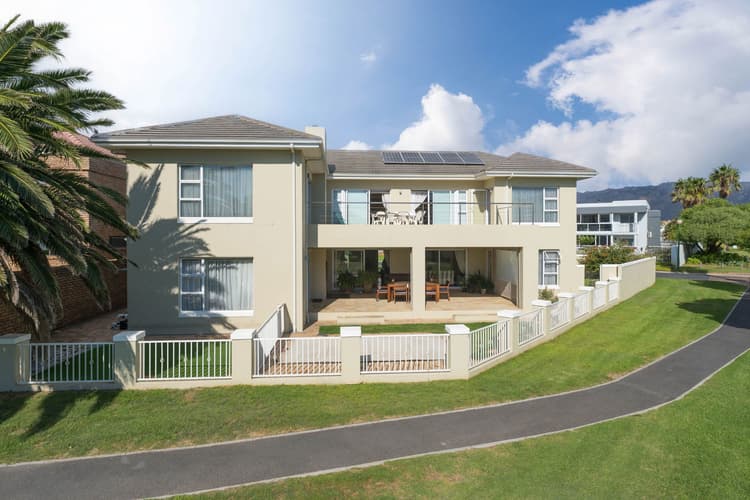 Main property image