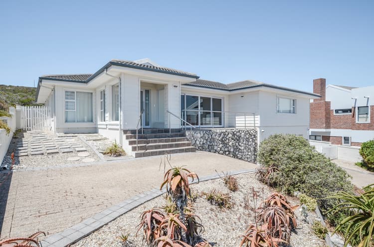 Main property image