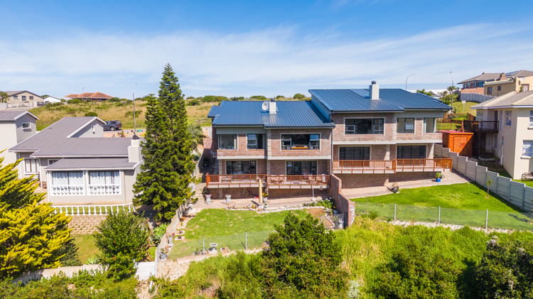 Main property image