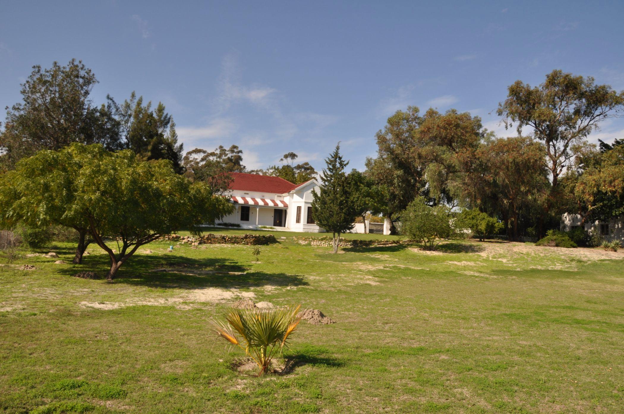 Image 2 of 6