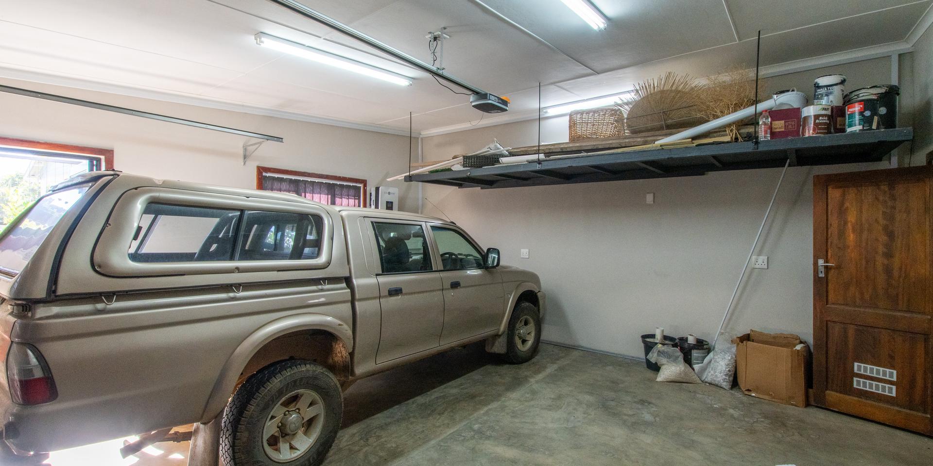 Image 3 of 6
