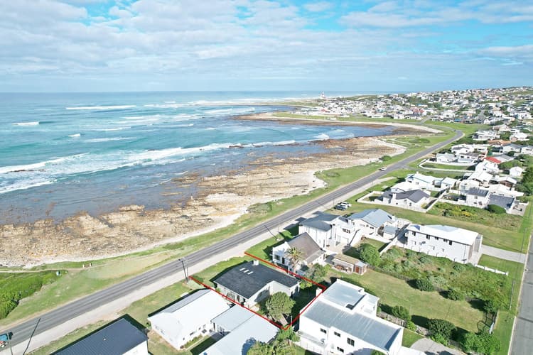 Main property image