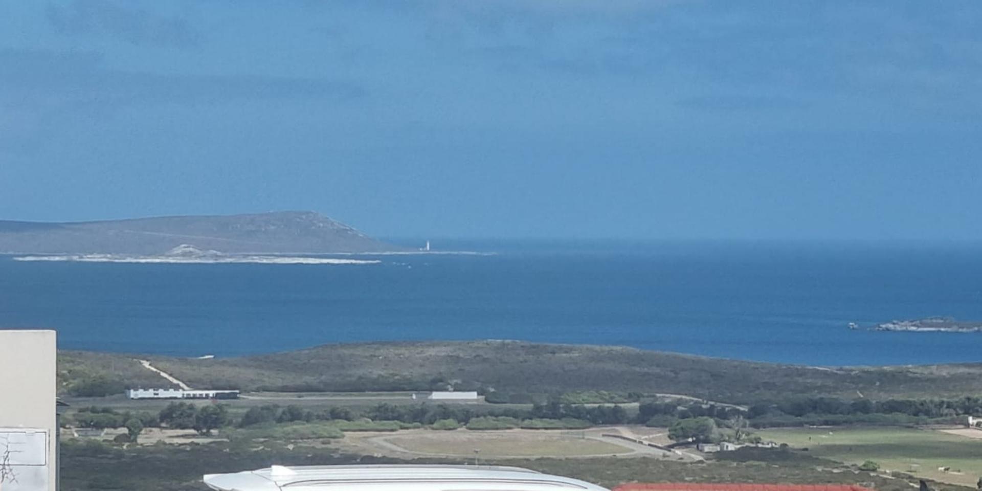Image 2 of 6