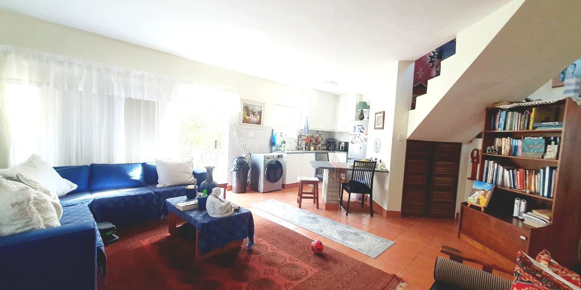 Image 4 of 6