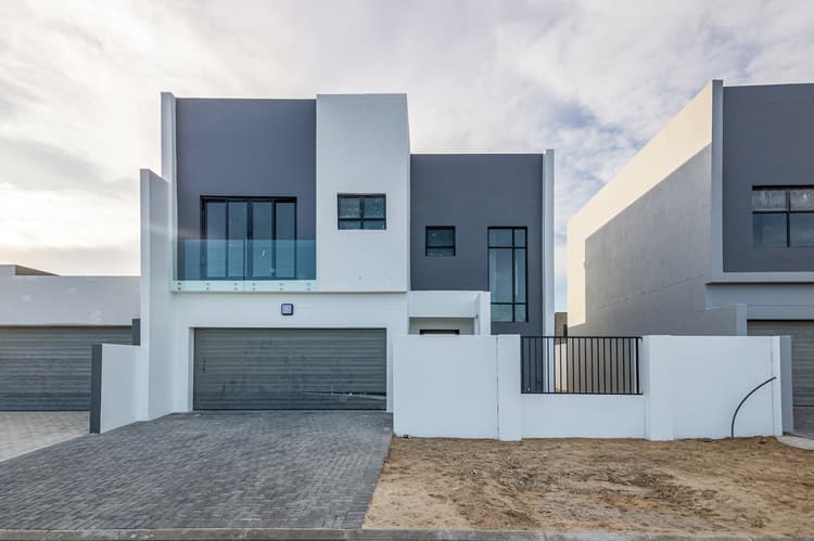 Main property image