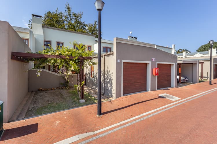 Main property image