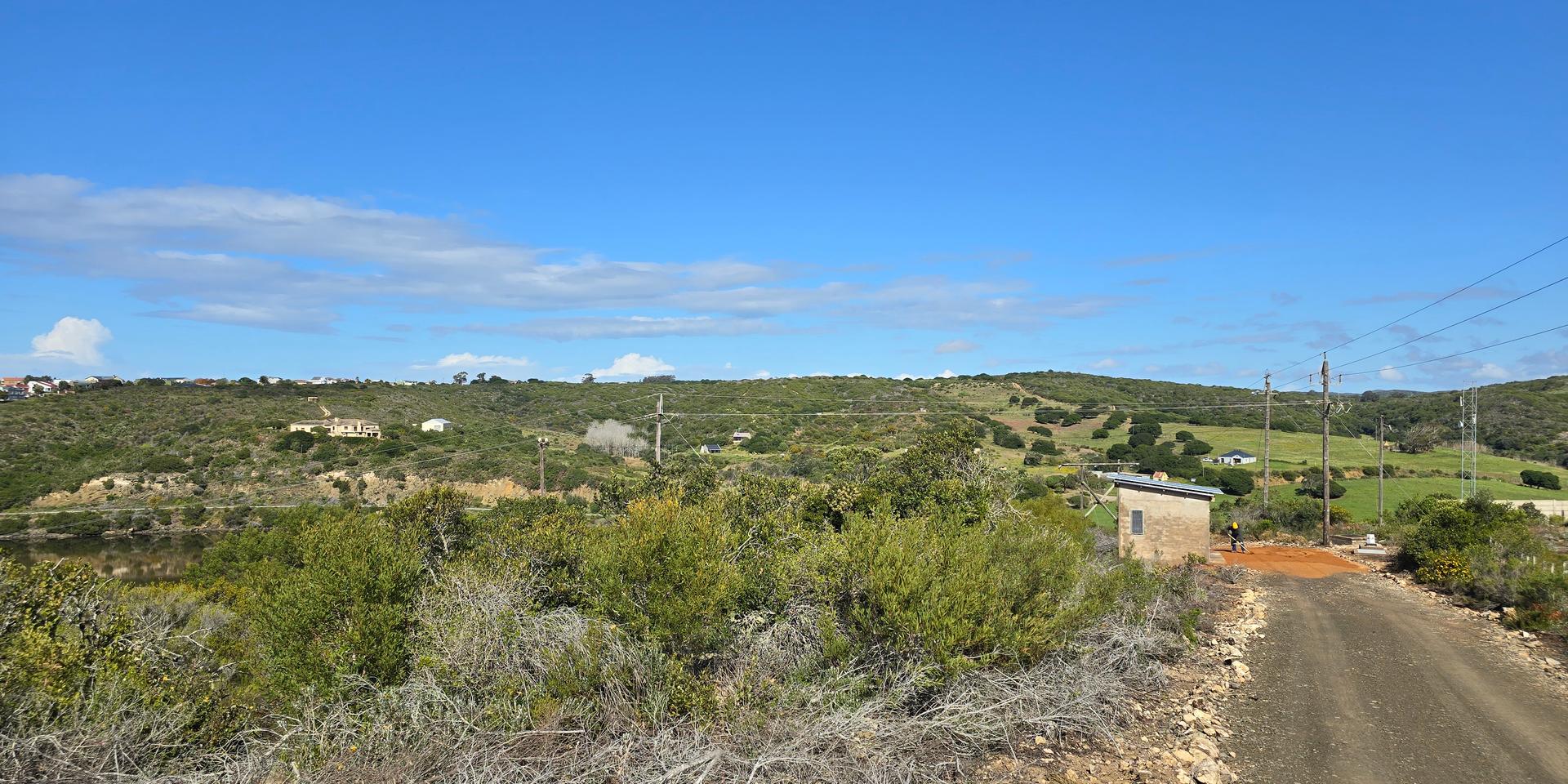 Image 3 of 6