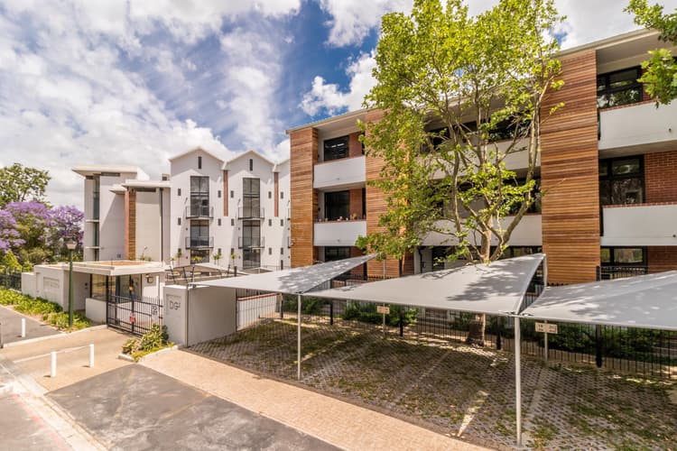 Main property image