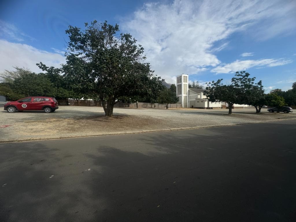 Image 3 of 6
