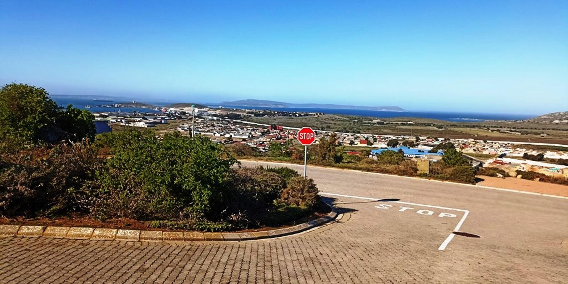 Image 4 of 6