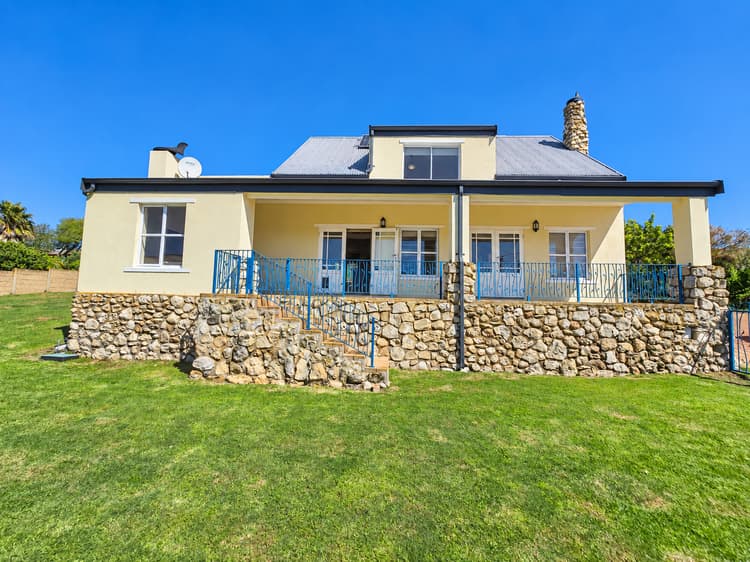 Main property image