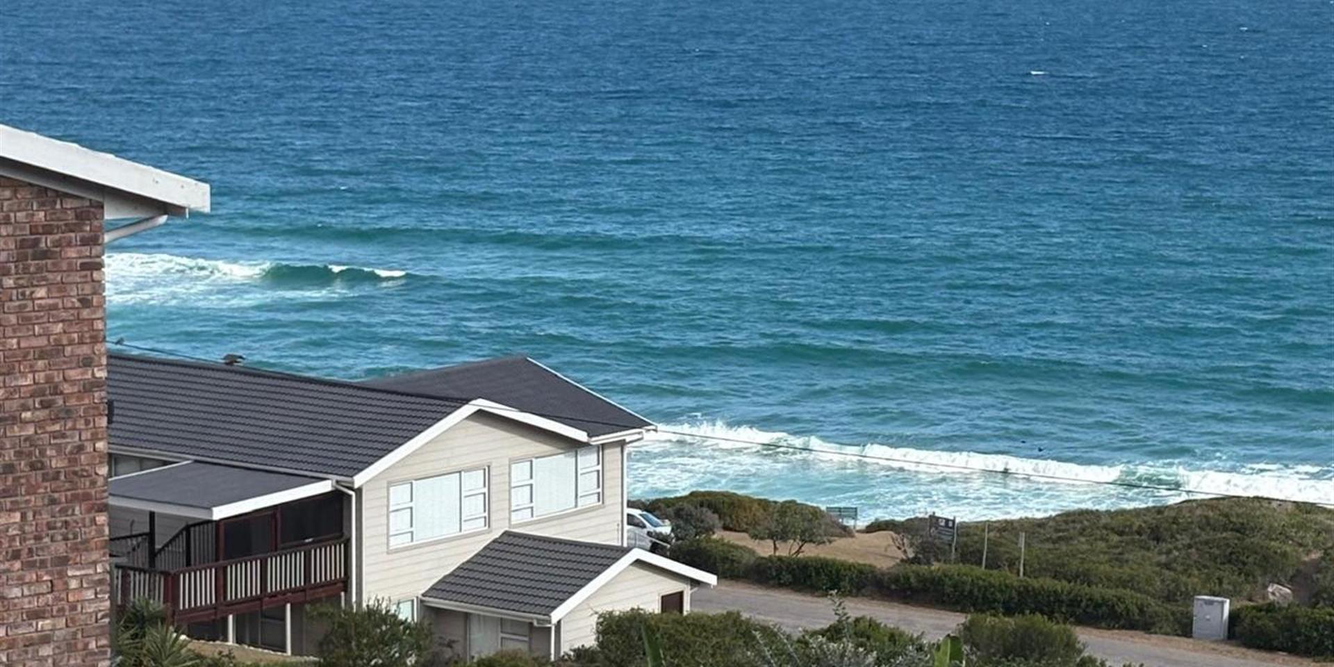 Image 3 of 6