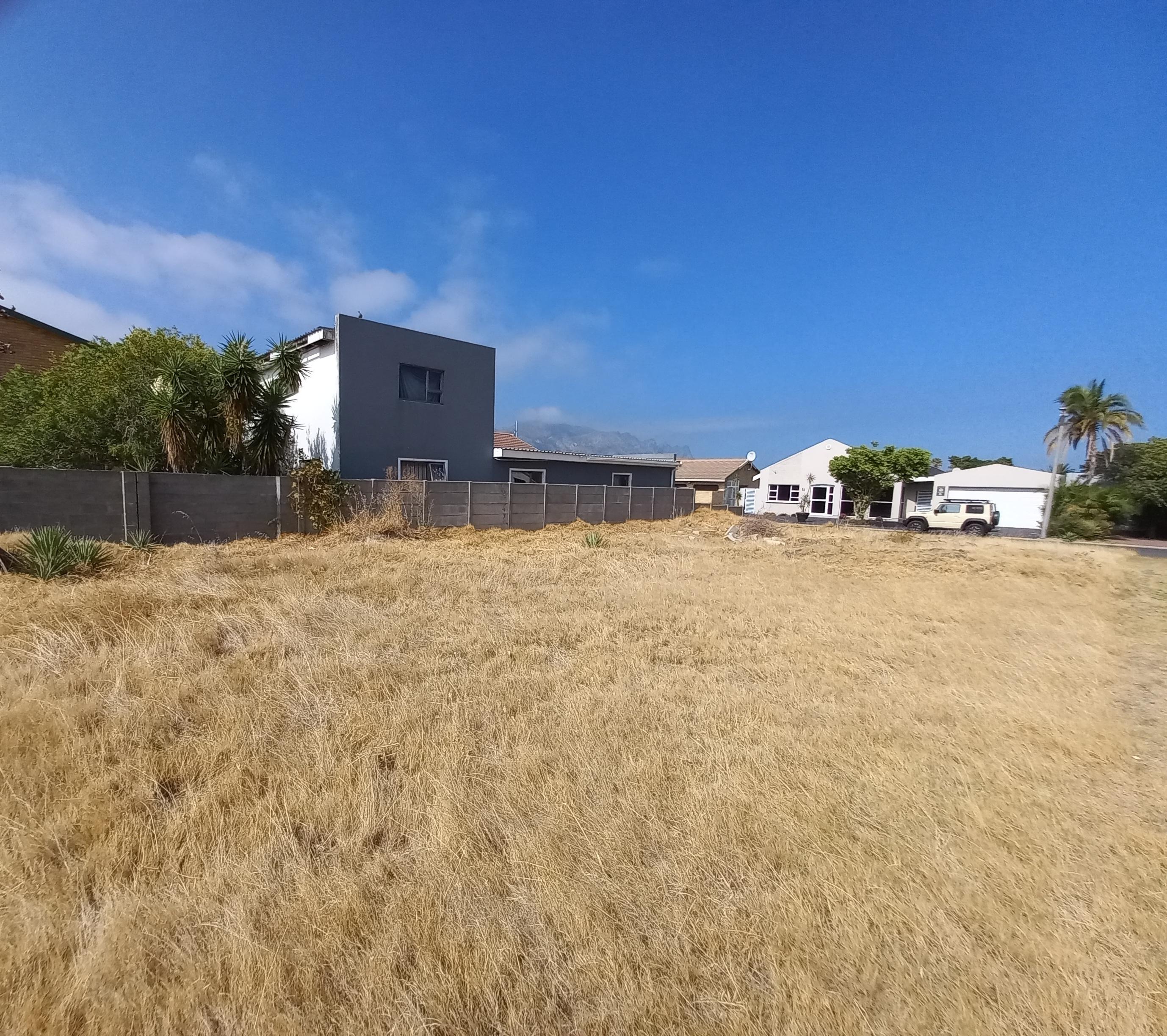 Image 4 of 6