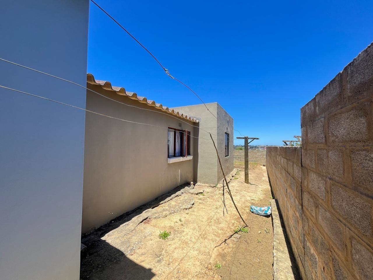 Image 4 of 6