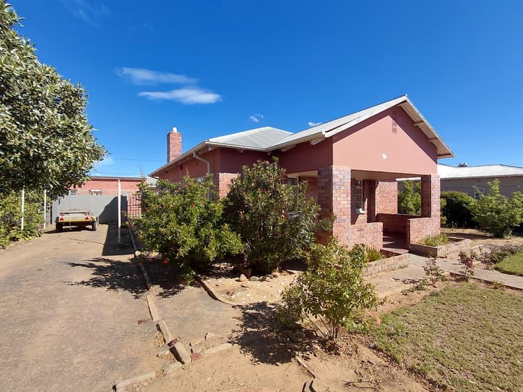 Main property image