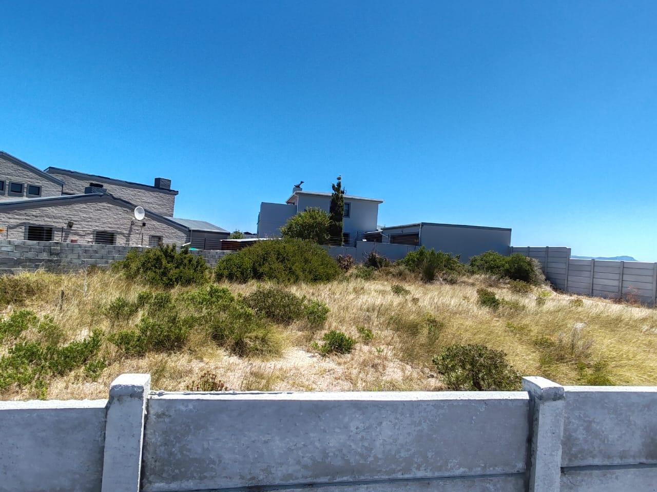 Image 4 of 6