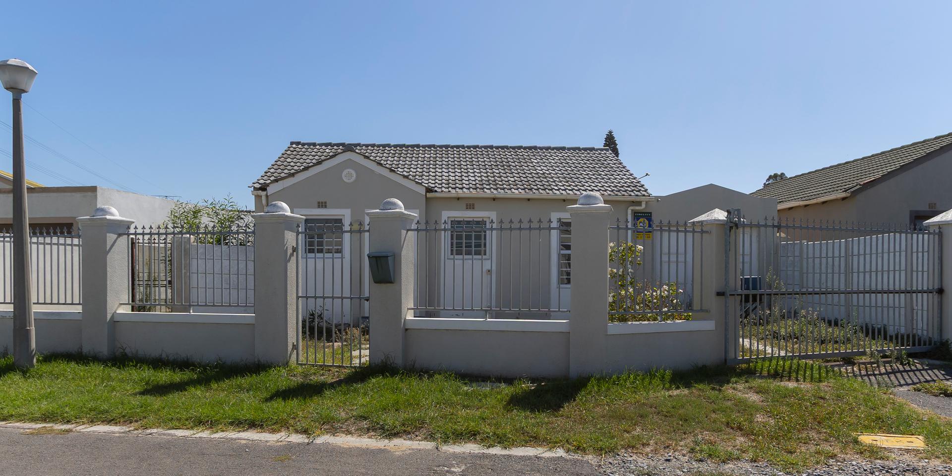 Image 1 of 6