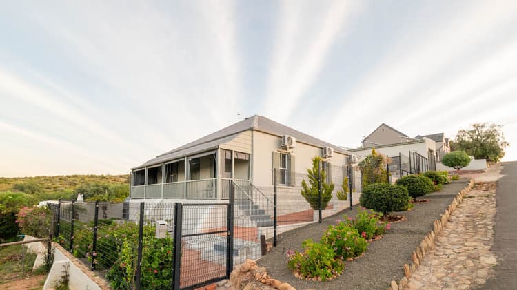 Main property image