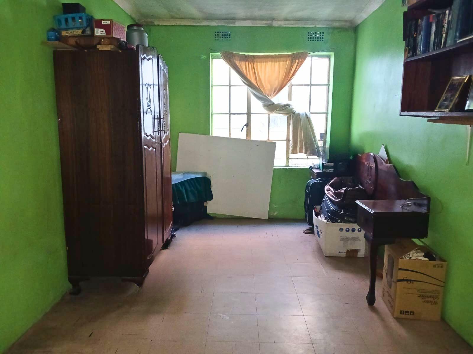 Image 10