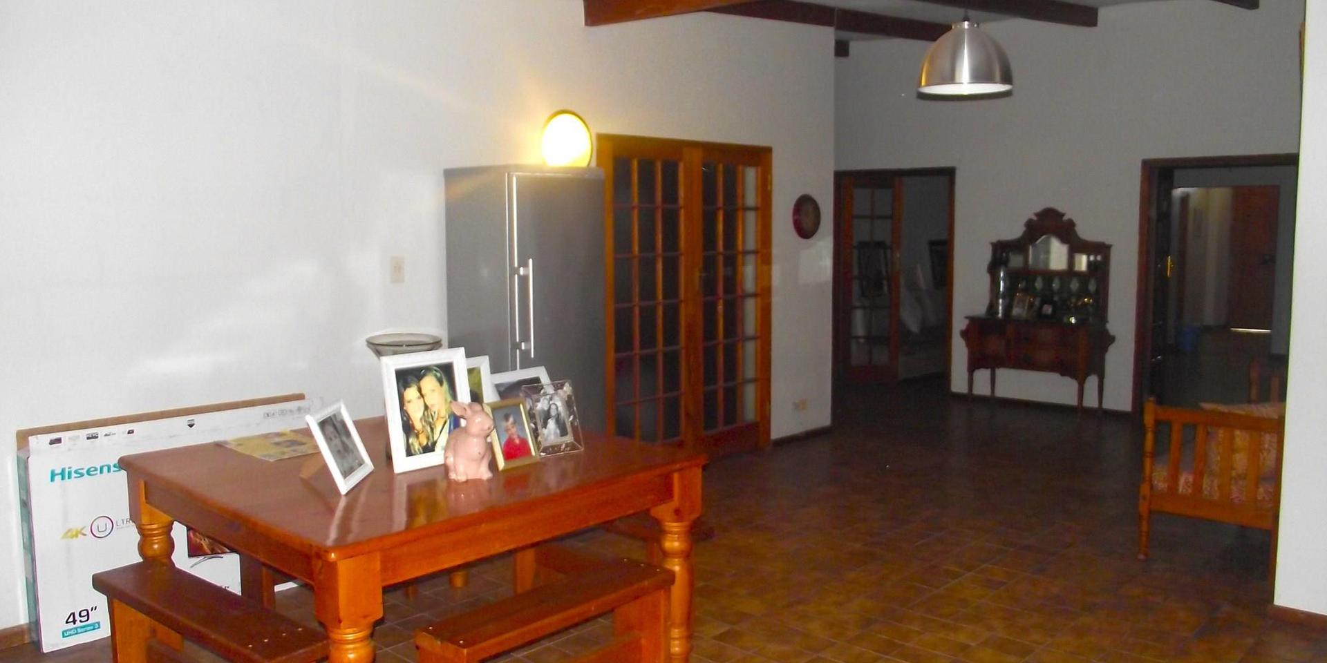 Image 5 of 6
