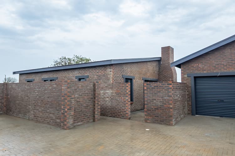 Main property image