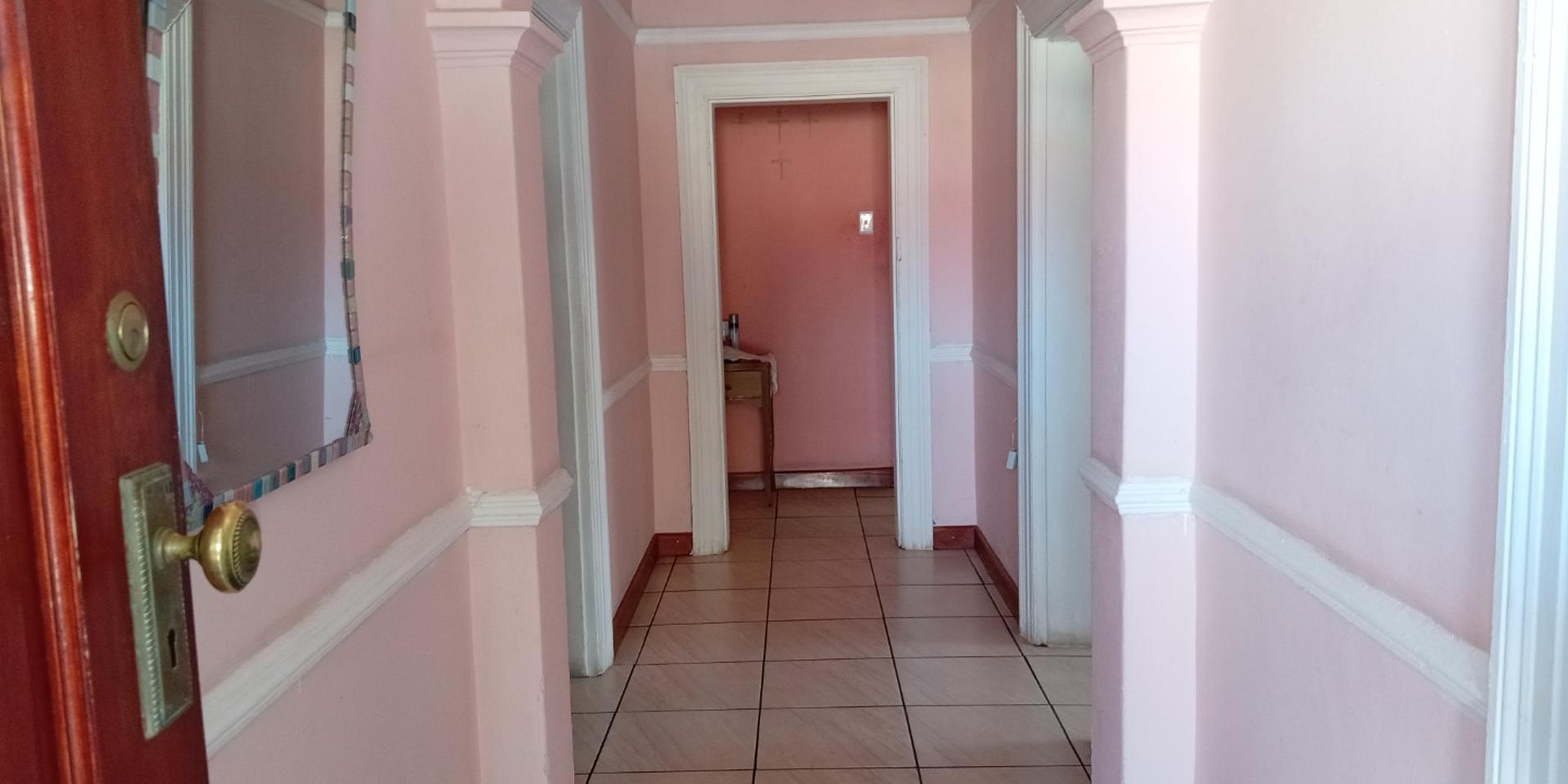 Image 5 of 6