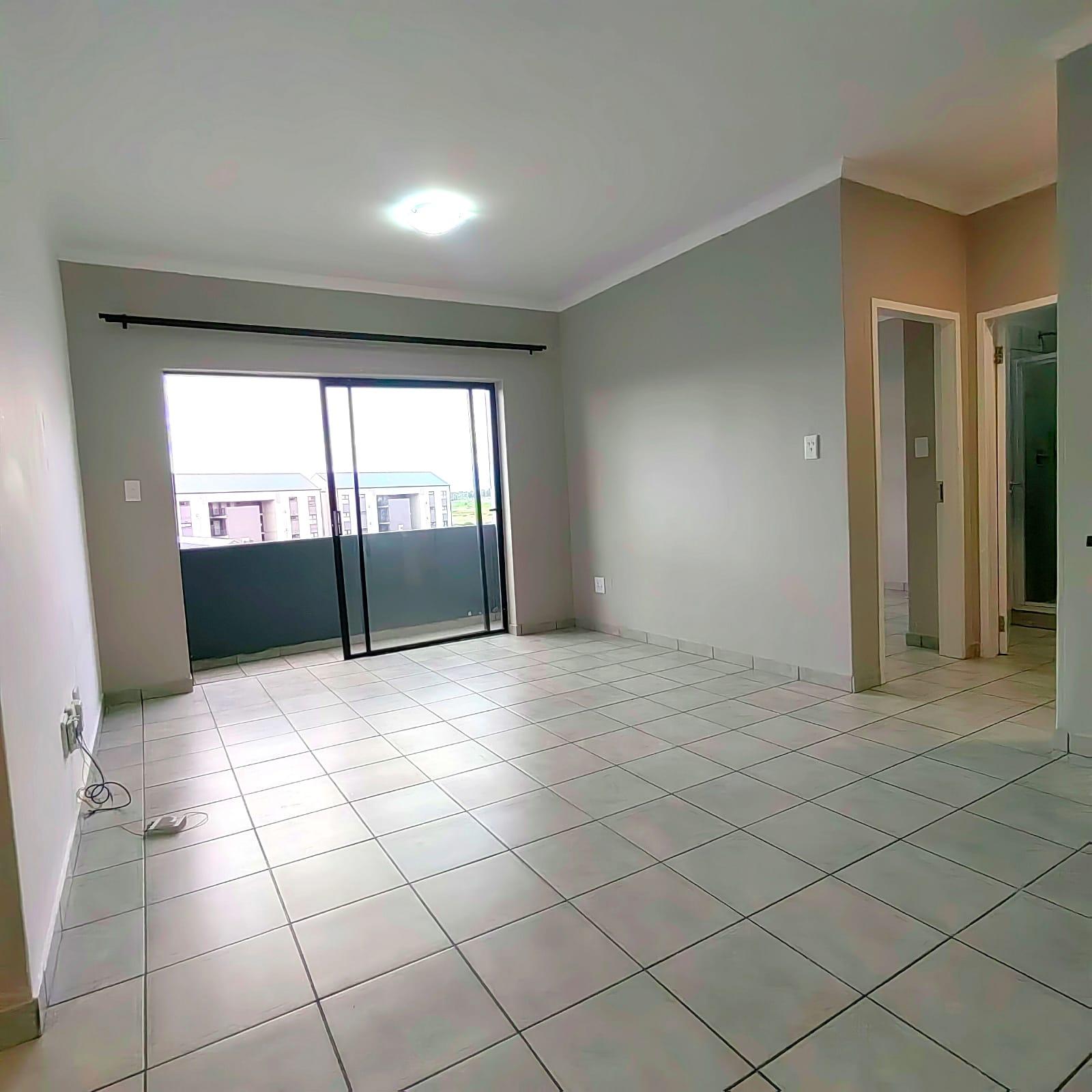 Image 4 of 6
