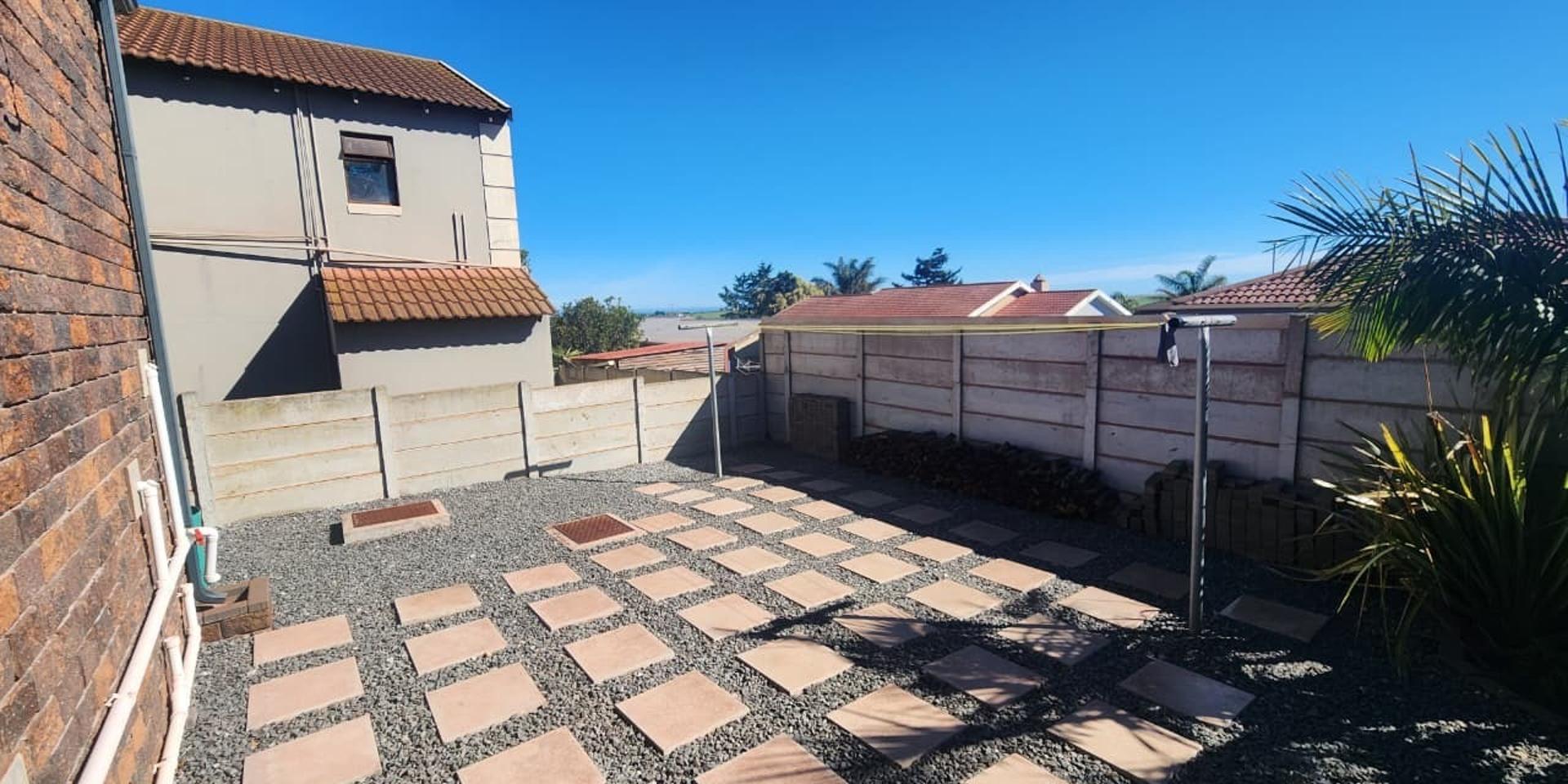 Image 5 of 6